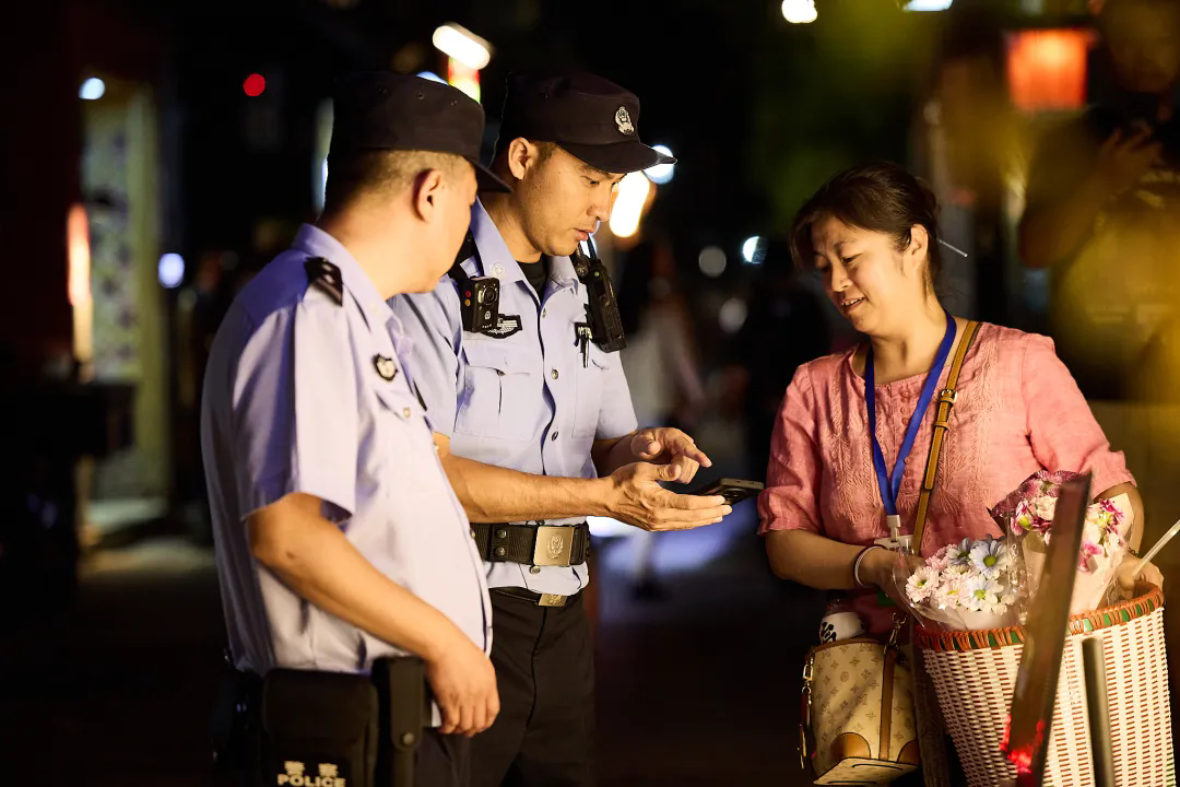 “以清为净”，东城公安持续做好社会面治安秩序“靖”字文章！