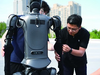 人形机器人能否走进千家万户