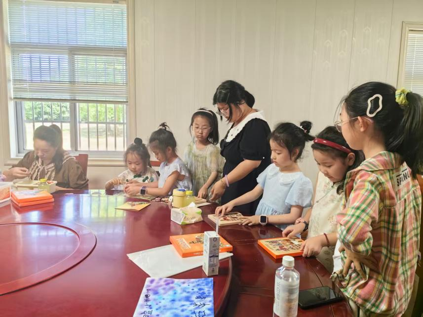 【扶海书香 氤氲四季】江苏南通外农区（苴镇街道）：悠悠盛夏蝉鸣起，七月读书正当时