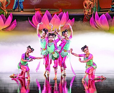 【文化中国行】舞剧《丝路花雨》焕新演出再绽芳华