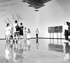 以个性化教育培养科研创造力 以个性化教育培养科研创造力