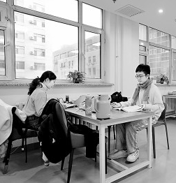 以个性化教育培养科研创造力 以个性化教育培养科研创造力