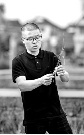 让青年教师潜心科研、安心育人